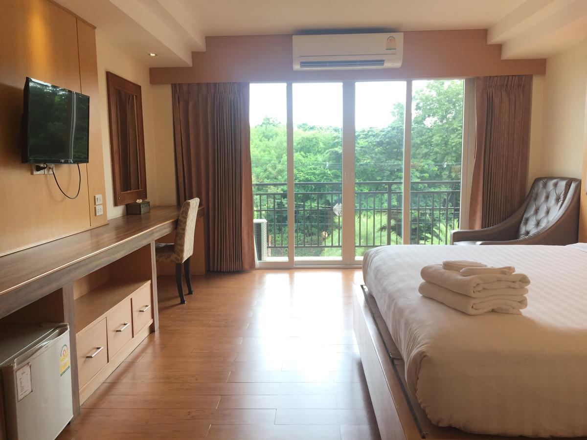 Kitlada Hotel Udonthani Eksteriør billede