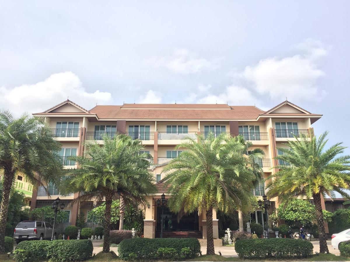 Kitlada Hotel Udonthani Eksteriør billede