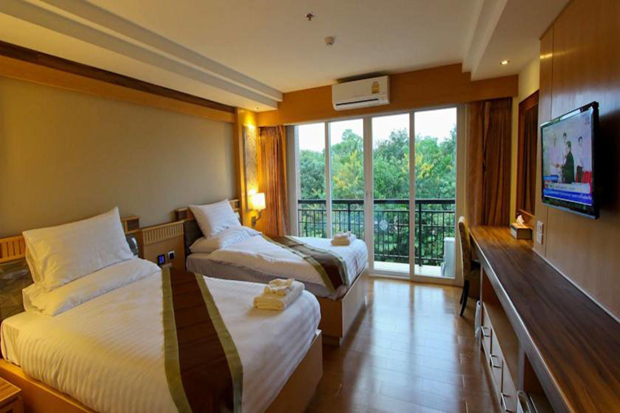 Kitlada Hotel Udonthani Eksteriør billede