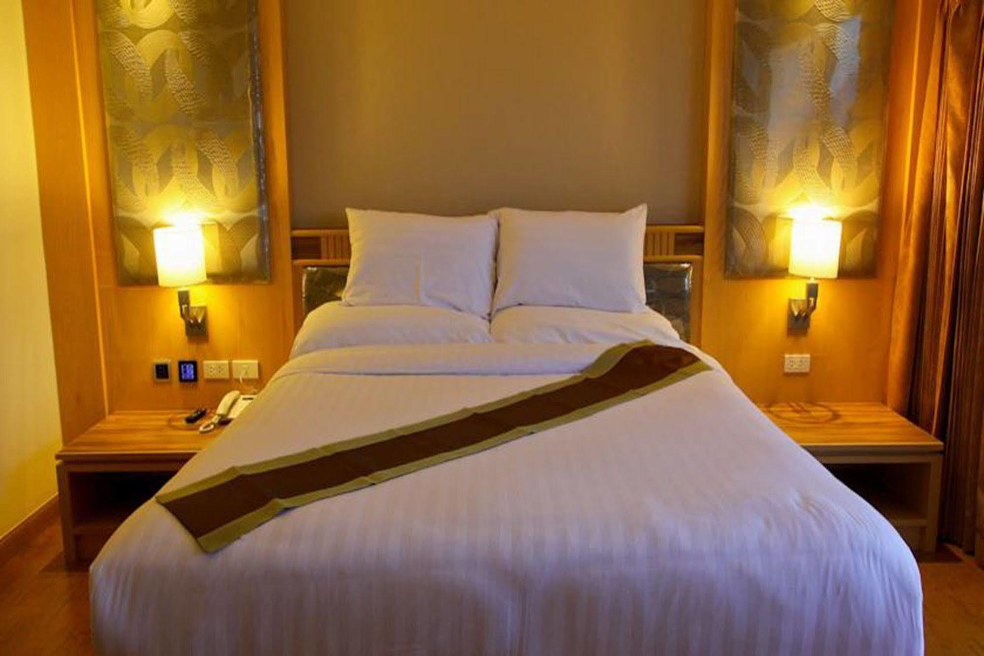 Kitlada Hotel Udonthani Eksteriør billede