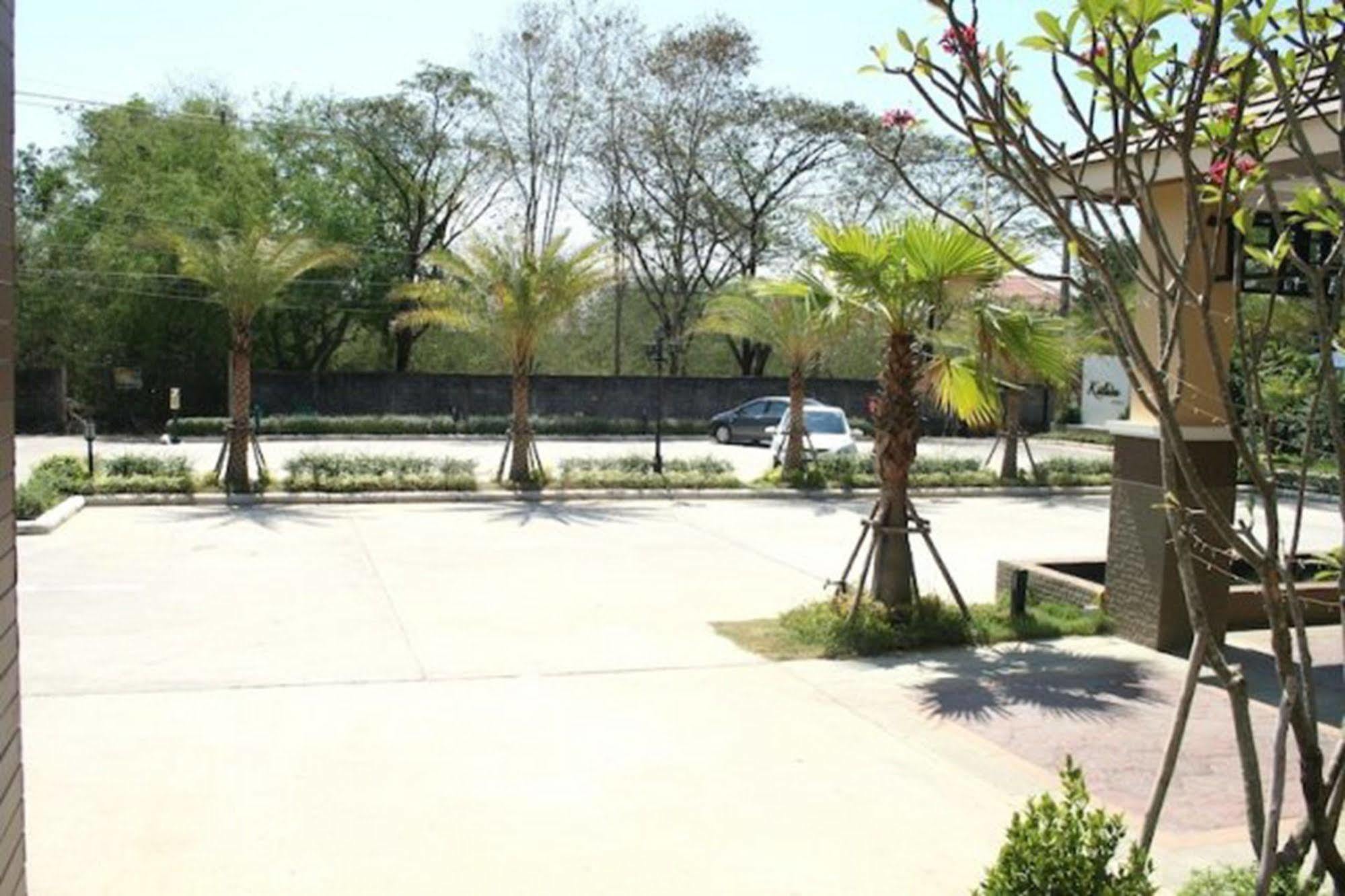Kitlada Hotel Udonthani Eksteriør billede