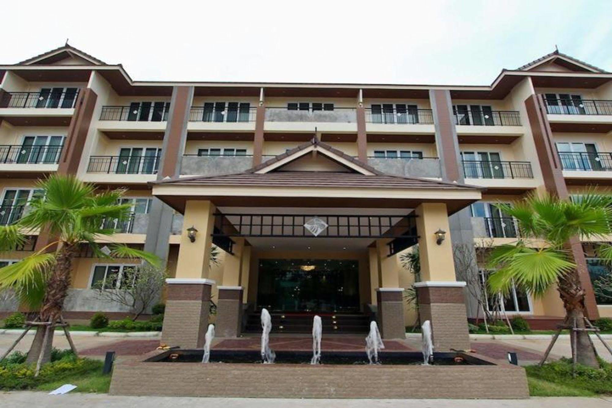 Kitlada Hotel Udonthani Eksteriør billede